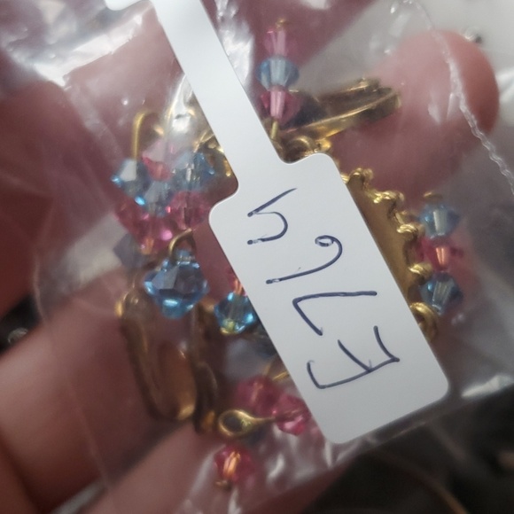 Cotton candy moonshine dangle earrings E764 - Picture 3 of 3